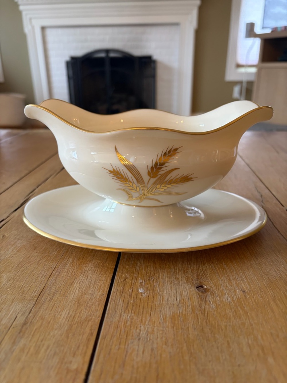 Lenox Ivory and Gold Wheat Motif Gravy Boat with Saucer